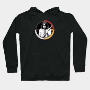 MEDICINE WHEEL 2 Goyaałé (Geronimo) Hoodie